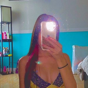 Meet your Posher, Adrianna